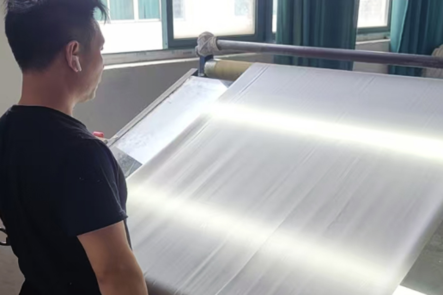 Barvírna výroba - oblast kontroly hotových výrobků