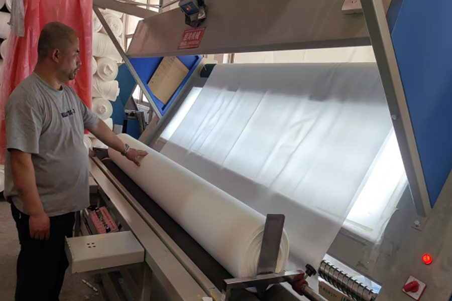 Barvírna výroba - oblast kontroly hotových výrobků