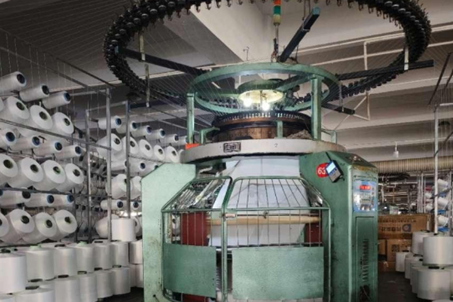 Model výroby z šedé látky-vysoká patka jednostranná