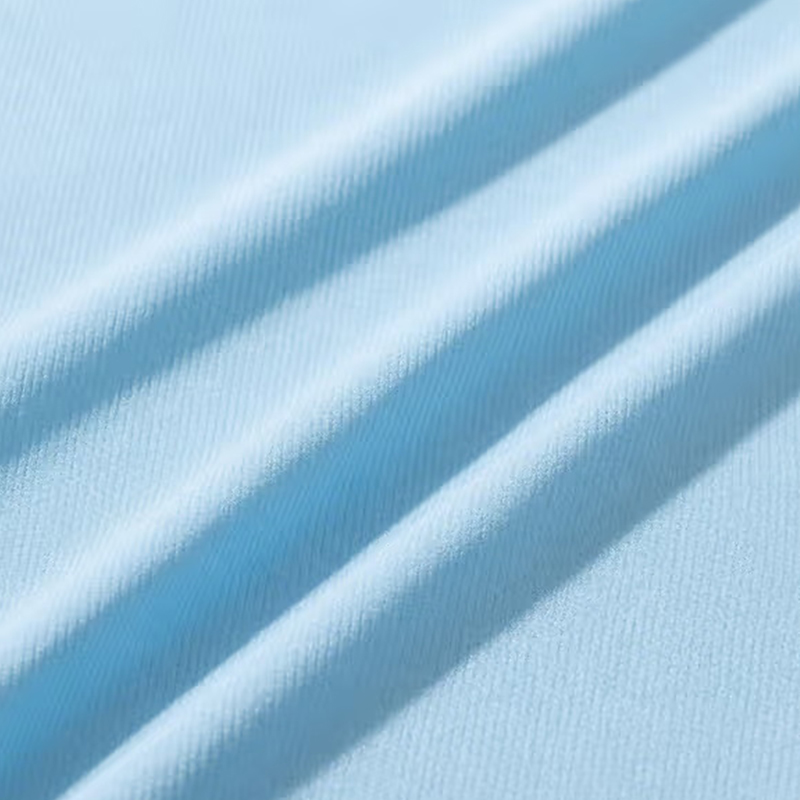 Obyčejná látka na ochranu proti slunci z ledového hedvábí